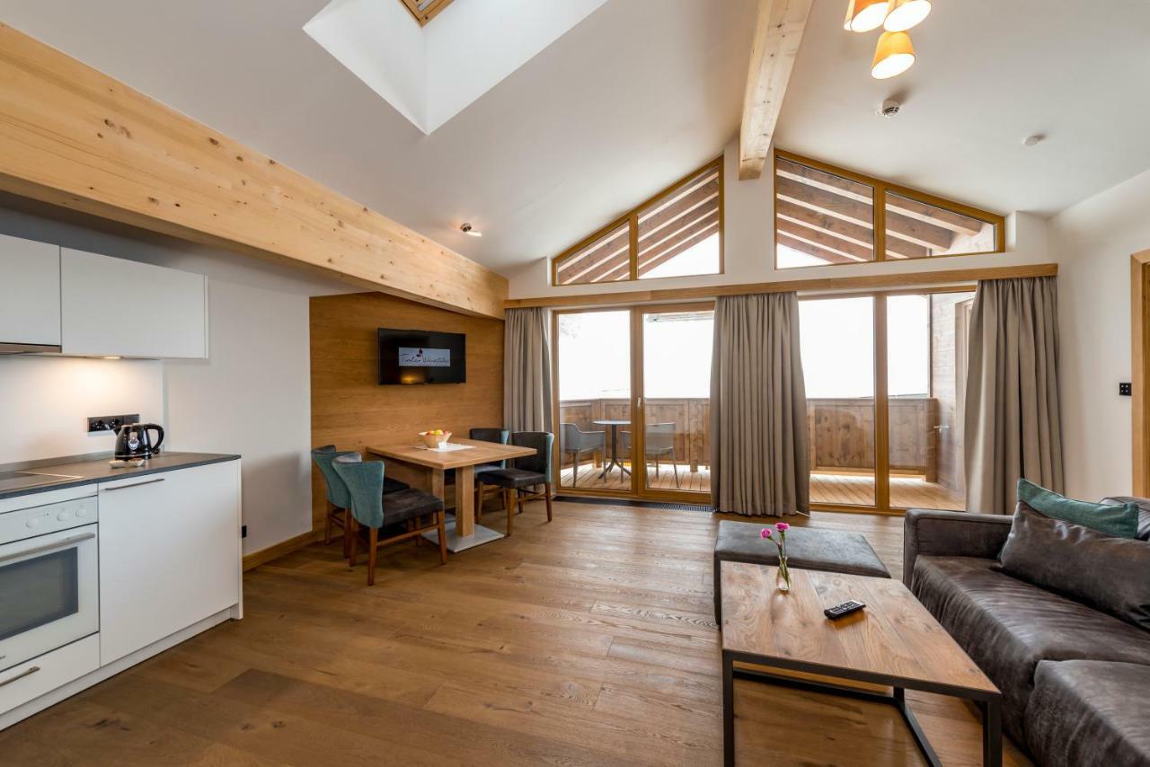 Tiroler Weinstube Seefeld no Tirol Exterior foto